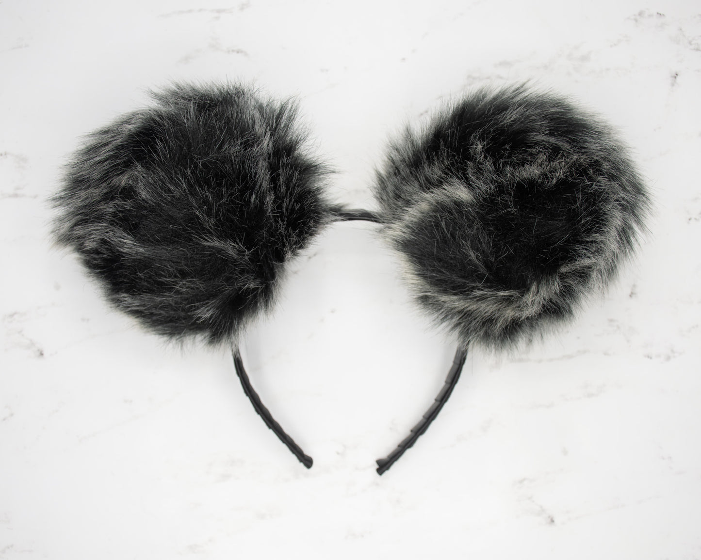 Grayscale Grotto Fluffs